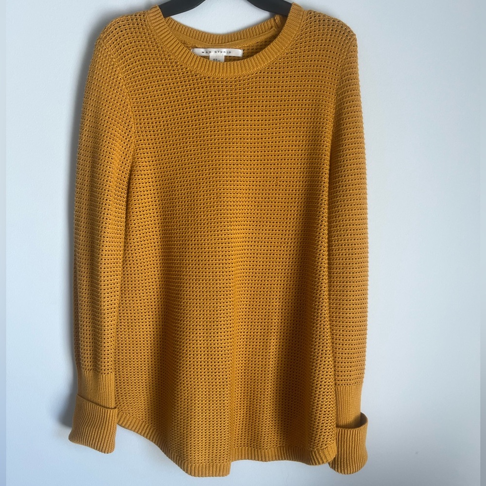 🍁Perfect Fall Sweater - Mustard/Yellow/Gold - Buttons, extra detail to back🍁